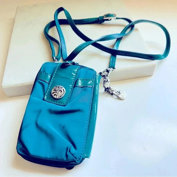 Vintage Brighton Teal Patent Leather/Nylon Small Zip Around Wallet Crossbody - Picture 1 of 9